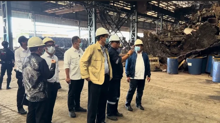 Sidak Perusahaan Baja, Menkeu Minta Dunia Usaha Jalankan Bisnis Sesuai Aturan