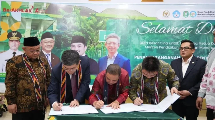 Kemendikdasmen Gelontorkan Rp27,4 M untuk Revitalisasi 17 Sekolah di Pontianak