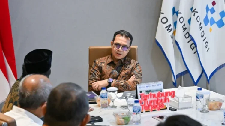 Kemkomdigi Buka Peluang Perluasan Pelatihan dan Sertifikasi Digital di Ponpes