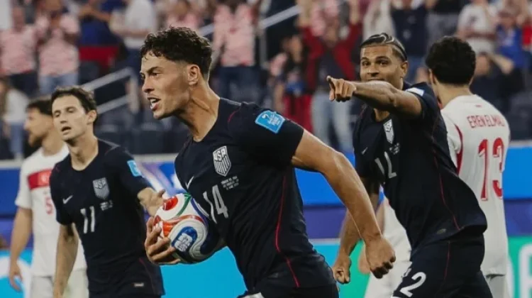 Rotasi Besar Pochettino, Amerika Serikat Imbang Kontra Turki