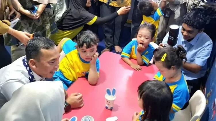Kemendukbangga Hadirkan Daycare Tersertifikasi untuk Buruh Pabrik di Bantul