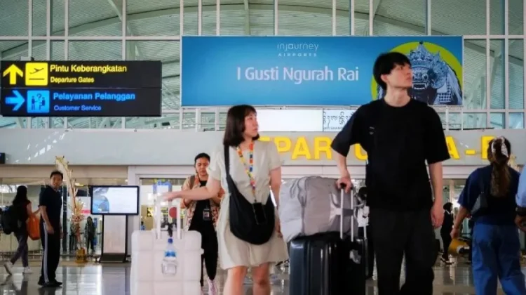 DPR: Kebijakan Bebas Visa Dongkrak Ekonomi dan Daya Saing Pariwisata