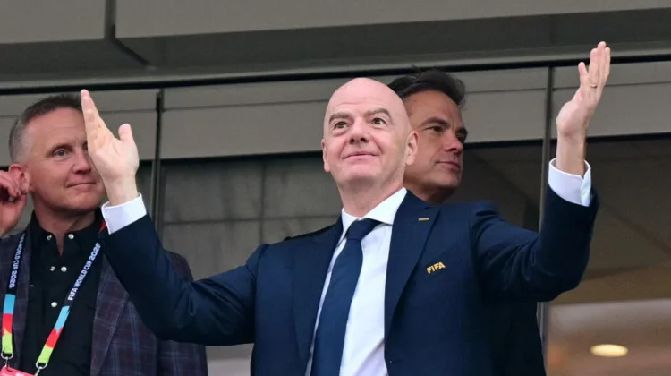 Gianni Infantino Dikira Hadiri Dua Pertandingan Bersamaan, Begini Penjelasannya