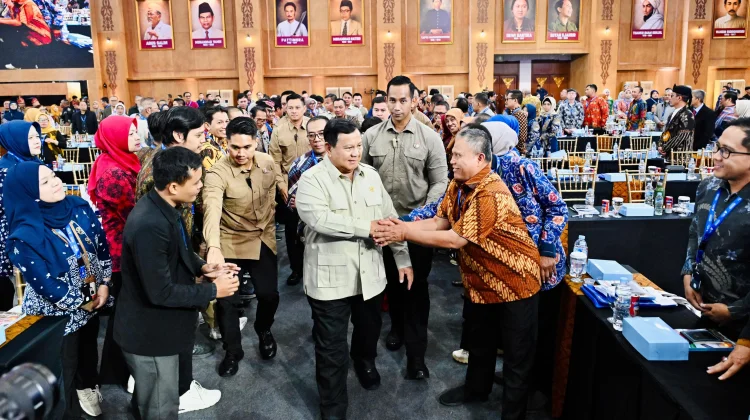 Presiden Prabowo Ingin Pertemuan dengan Profesor Digelar Setiap Bulan