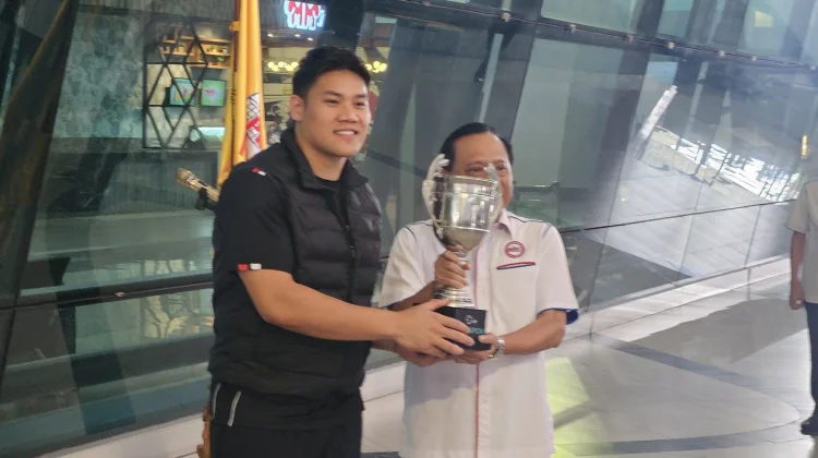Ketum PBVSI Sambut Juara AVC Men's Cup 2026 di Bandara Soetta
