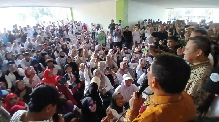 Bupati Tangerang Jawab Aksi Tuntutan Relawan SPPG