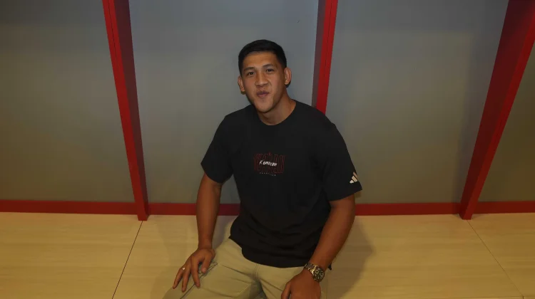 Eksel Runtukahu Kembali Berjuang Bersama Persija Jakarta