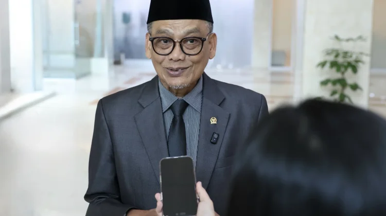 DPR Soroti Fenomena 60 Ribu Calon Mahasiswa Tak Daftar Ulang usai Lolos Seleksi PTN