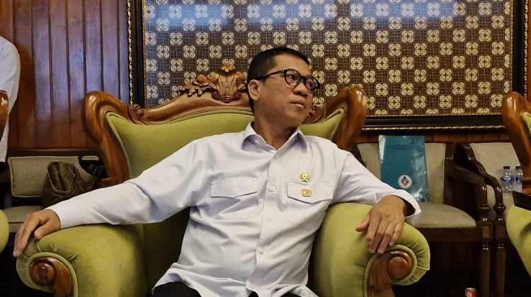 Kemendes Gandeng Bang Dunia Inisiasi Desa Bebas Sampah