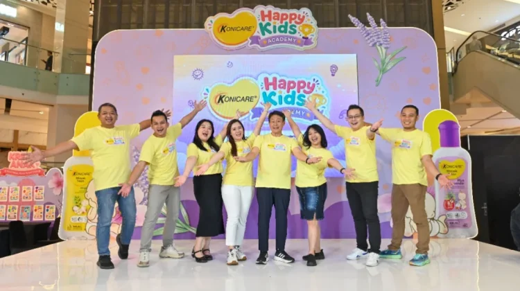 Anak Tumbuh di Era Digital, Orang Tua Perlu Hadir dengan Cara Baru