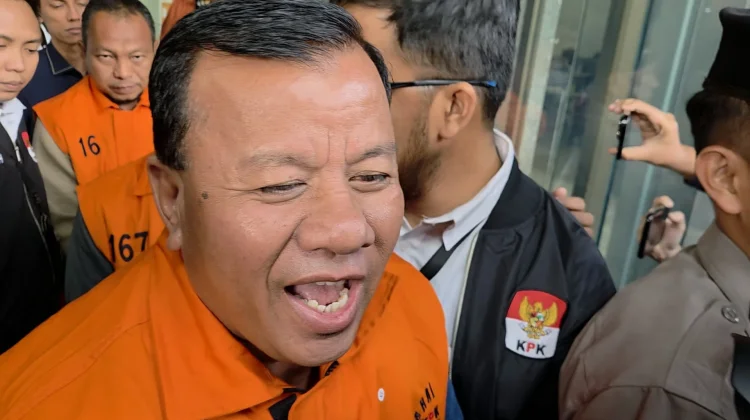 Bupati Kuansing Minta Doa usai Ditetapkan Tersangka oleh KPK