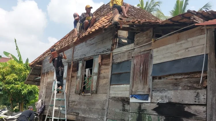 Hari Bhayangkara Ke-80, Kapolri Realisasikan Bedah Rumah Guru Ngaji