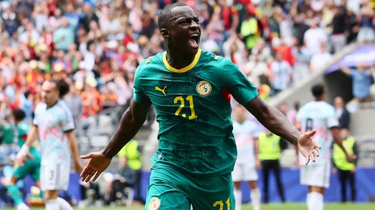 Tendangan Habib Diarra Bawa Senegal Ungguli Belgia Babak Pertama 32 Besar