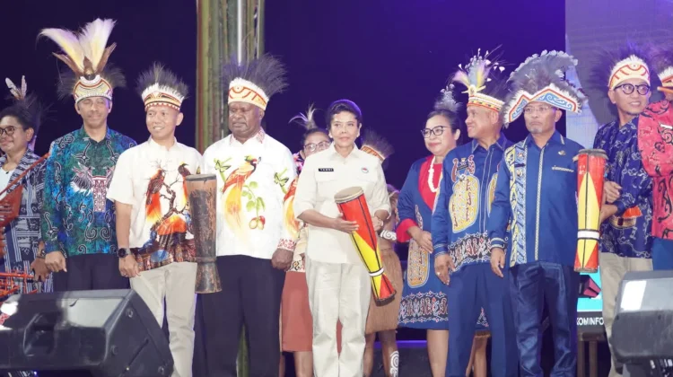 Yanni Apresiasi Lompatan Pariwisata Biak, Puji Terobosan Bupati