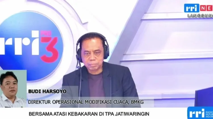 Minim Bibit Awan, BMKG Belum Bisa Bantu Pemadaman TPA Jatiwaringin