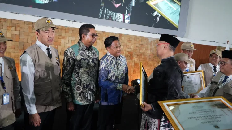 Polri Terima Penghargaan atas Dukungan Penyelenggaraan Haji 2026