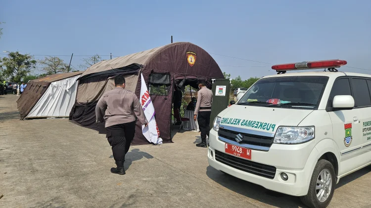 Kebakaran TPA Jatiwaringin, Kemenkes Distribusikan Logistik Medis