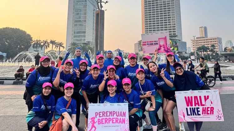 FIFGROUP Kampanyekan Kesetaraan Perempuan di Car Free Day