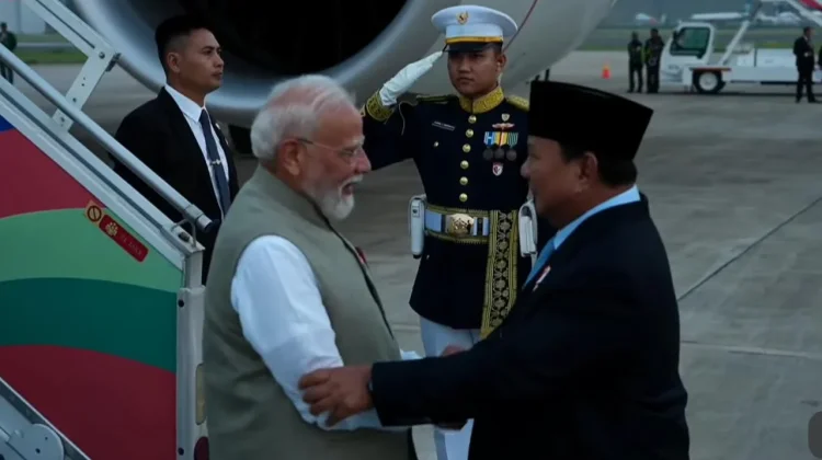 Presiden Prabowo Sambut Langsung Kedatangan PM India di Halim Perdanakusuma