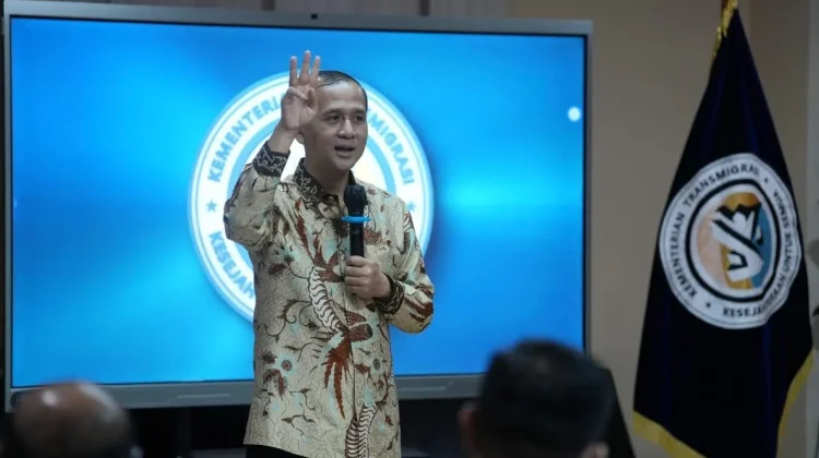 Mentrans Tegaskan Transmigrasi Tidak Hanya Pertanian, juga Industrialisasi