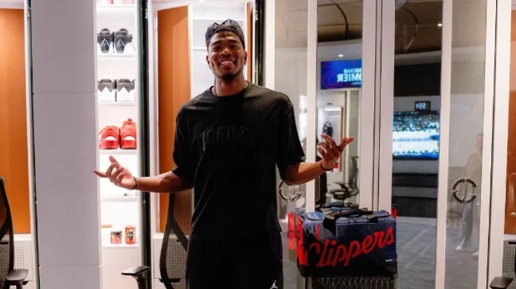 Tinggalkan Lakers, Hachimura Kini Berseragam Clippers