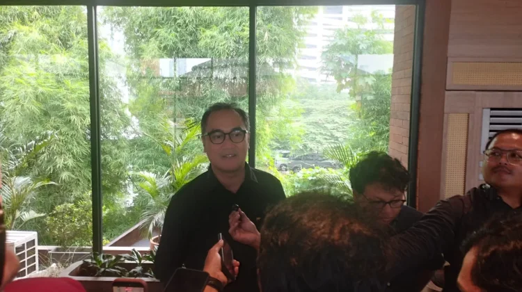 Komdigi Ingatkan Sanksi bagi Operator Seluler Tak Terapkan Verifikasi Biometrik