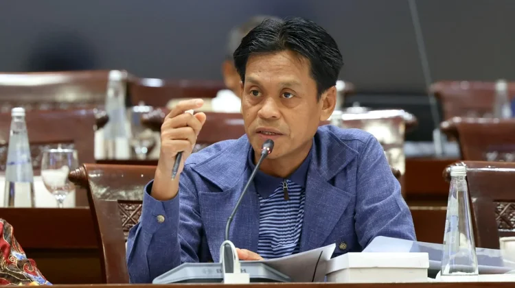 DPR Soroti Rp67 Triliun Anggaran Pendidikan 2025 Tak Terserap