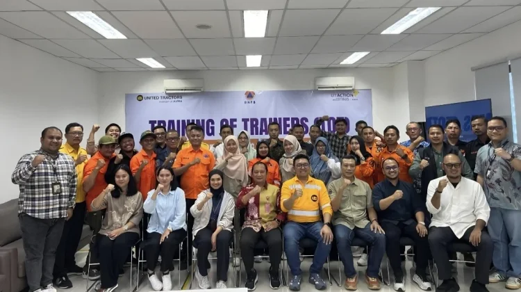 Siap Hadai Bencana, United Tractors Gandeng BNPB Latih Masyarakat Desa