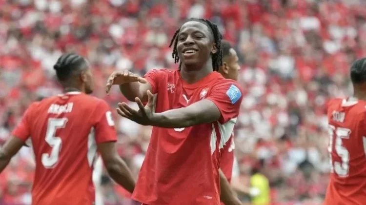 Swiss Cemas Tunggu Kebugaran Johan Manzambi jelang Hadapi Argentina