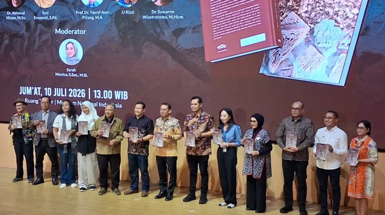 Buku TATAH Dorong Rekonstruksi Sejarah Jepara lewat Seni Ukir Lokal
