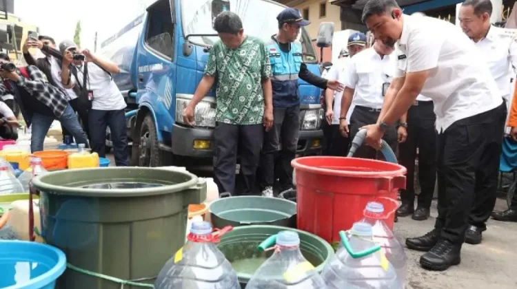50 Ribu Warga Makassar Terdampak Kekeringan, BPBD Makassar Siapkan Tandon Air