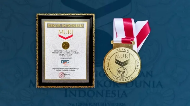 Rekor MURI Serahkan Piagam Penghargaan untuk DDTC Library