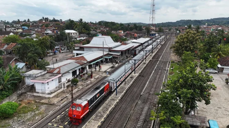 KAI Catat Kenaikan Penumpang Lima Rute Terpanjang di Sumatra
