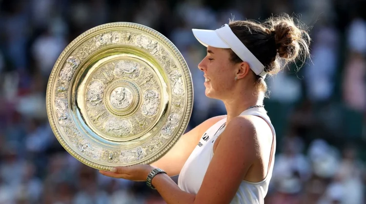 Redam Perlawanan Muchova, Noskova Rebut Gelar Wimbledon Perdana