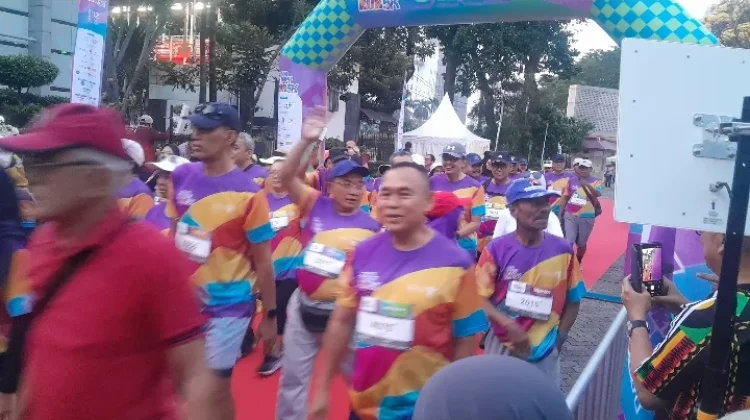 Kementerian Pariwisata Gelar 'Senior Happy Run' Khusus Lansia