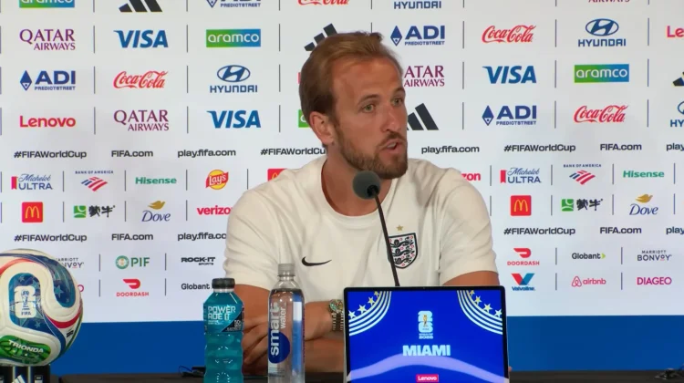 Harry Kane Ceritakan Pengalaman Bermain Golf Bersama Donald Trump di Florida