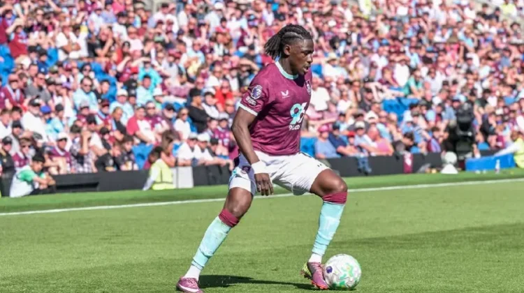 Coventry Resmi Rekrut Loum Tchaouna dari Burnley