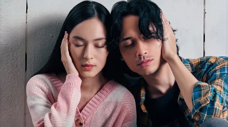 Final Poster 'Dan Bandung' Resmi Dirilis, Angkat Romansa Beda Kasta di Kota Kembang