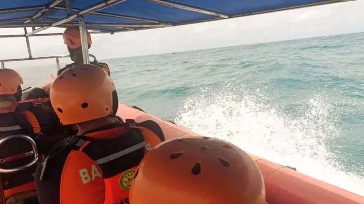 14 Penumpang Speedboat Mati Mesin di Perairan Aru Berhasil Dievakuasi