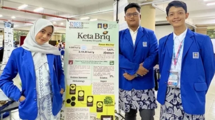 Inovasi Briket Limbah Ketapang, Penerima Beasiswa BAZNAS Juara Dua di Malaysia