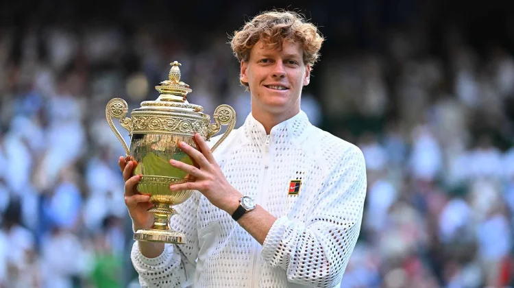 Taklukkan Zverev, Sinner Sukses Pertahankan Gelar Wimbledon