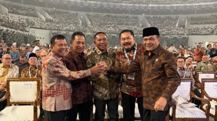 Momen Hangat Presiden Prabowo Sapa Kapolri, Panglima, dan Jaksa Agung di Harkopnas