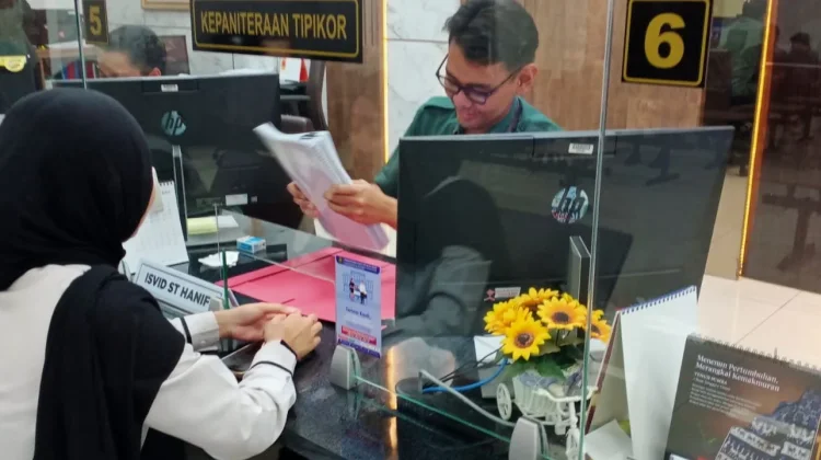 KPK Limpahkan Berkas Perkara Mantan Pegawai Bea Cukai ke Pengadilan