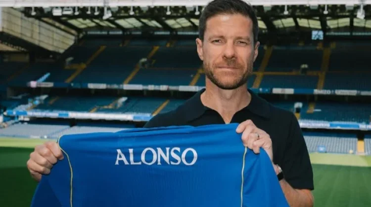 Resmi Tangani Chelsea, Xabi Alonso Targetkan Tim Lebih Kuat