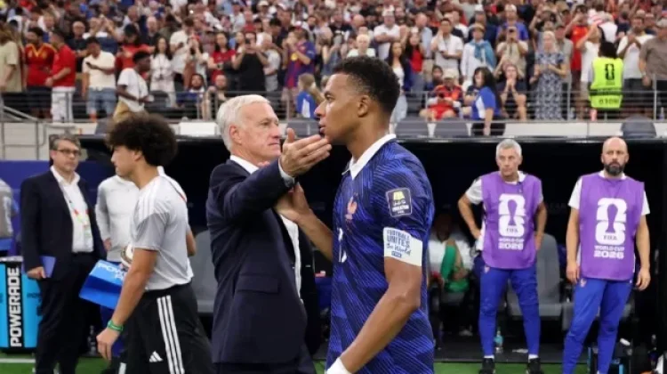 Rekor Dunia Milik Deschamps dan Mbappe Bersama Les Bleus