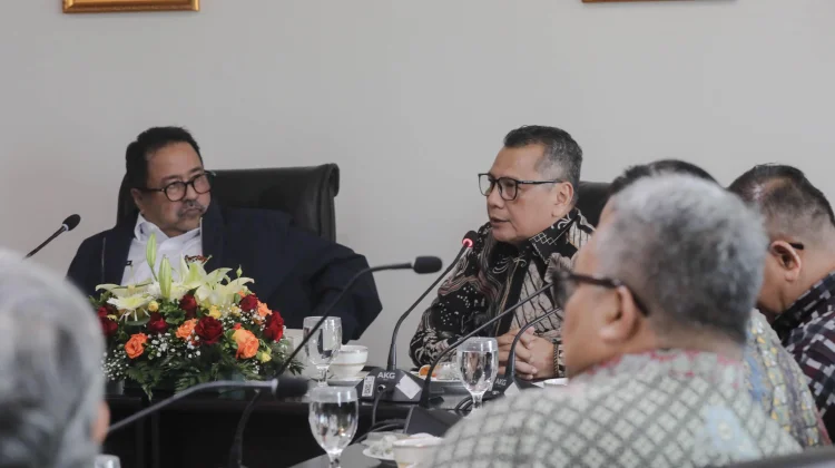 Pererat Kolaborasi PWI Jaya-Balaikota Jakarta! Rano Karno Dukung Anugerah MHT 2026