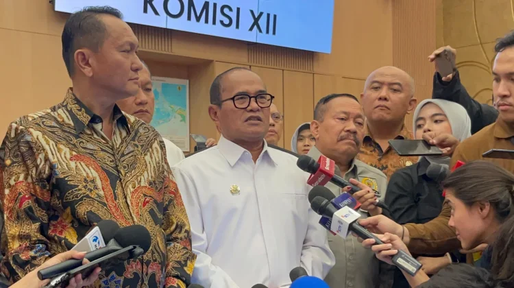 BPH Migas Pastikan Pasokan BBM Aman, Masyarakat Diminta Beli BBM Secukupnya