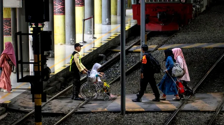 KAI Perkuat Layanan Inklusif, Pengalaman Naik Kereta Dinilai Makin Nyaman