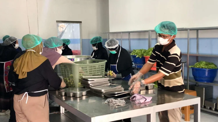 Ribuan Dapur MBG Terbengkalai, Komisi IX Minta Moratorium Tidak Berlarut-larut