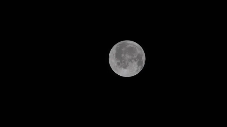 National Moon Day 20 Juli Peringati Jejak Manusia di Bulan